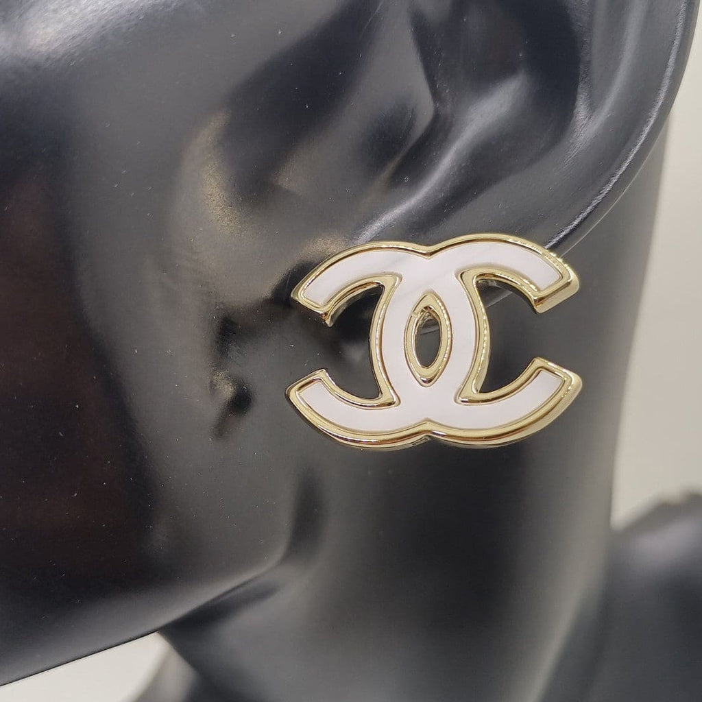 18K  Chanel Black & White Earrings