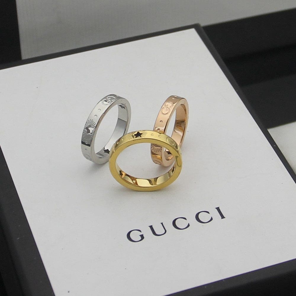 18K GucciIcon Yellow Gold Ring