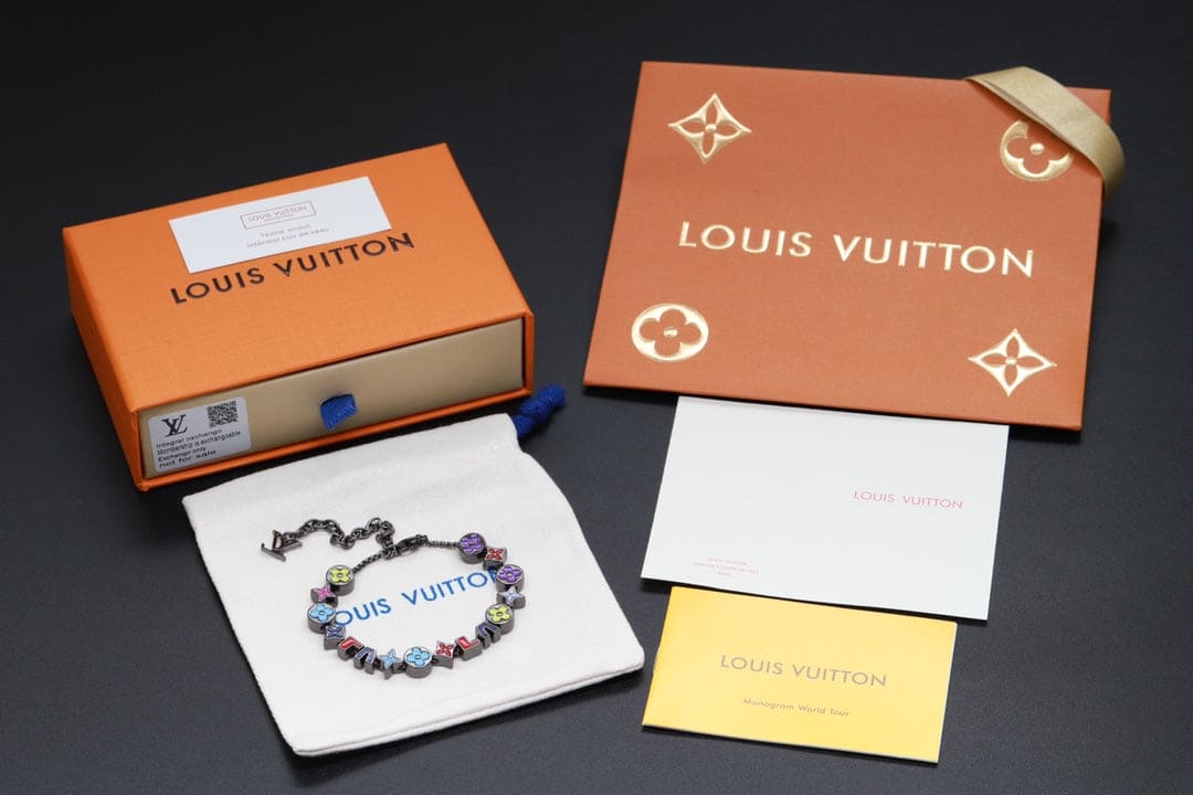 18K Louis Vuitton Monogram Party Black Bracelet