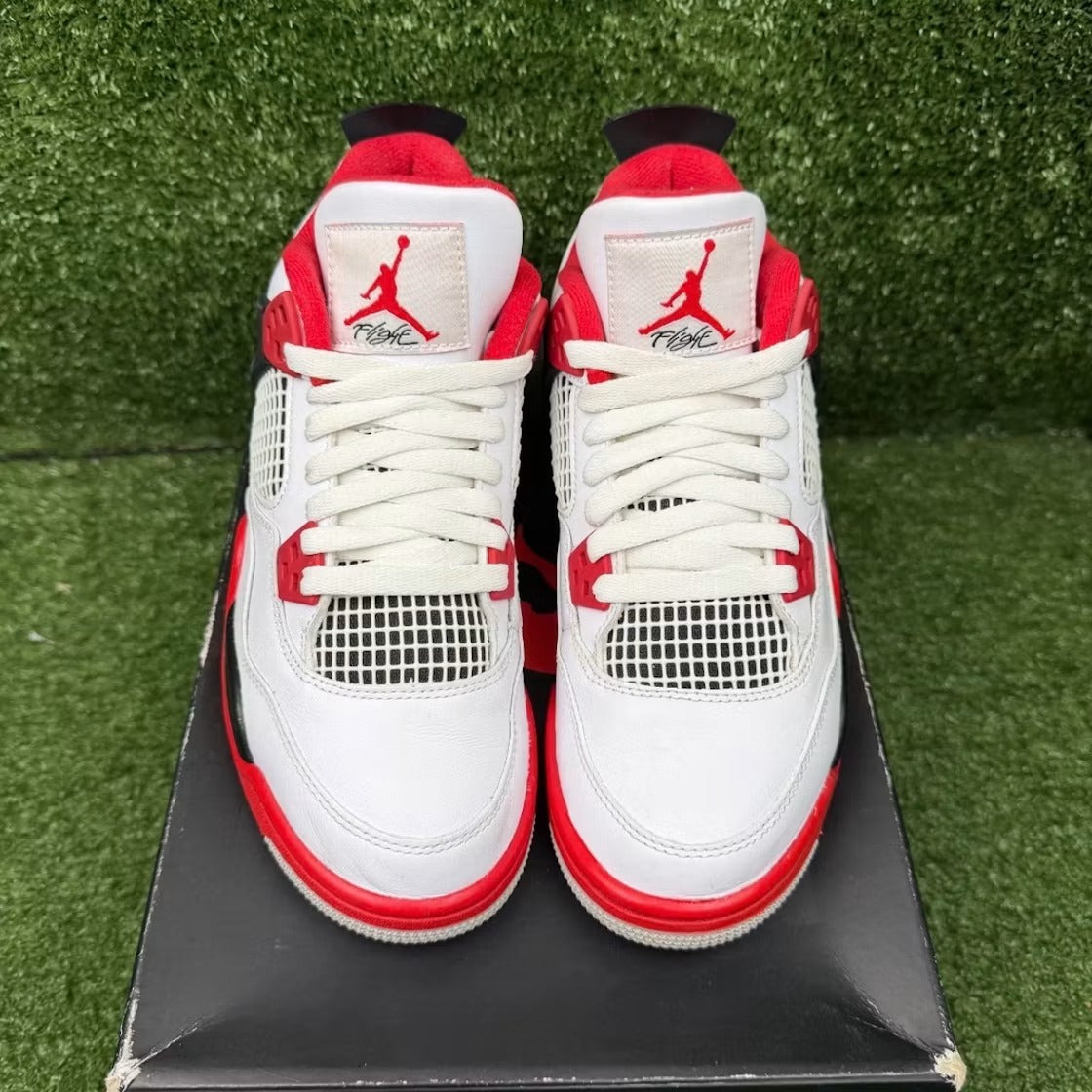 Used - Air Jordan 4 Retro Fire Red (2020) (GS) - US 5.5Y - detail 2