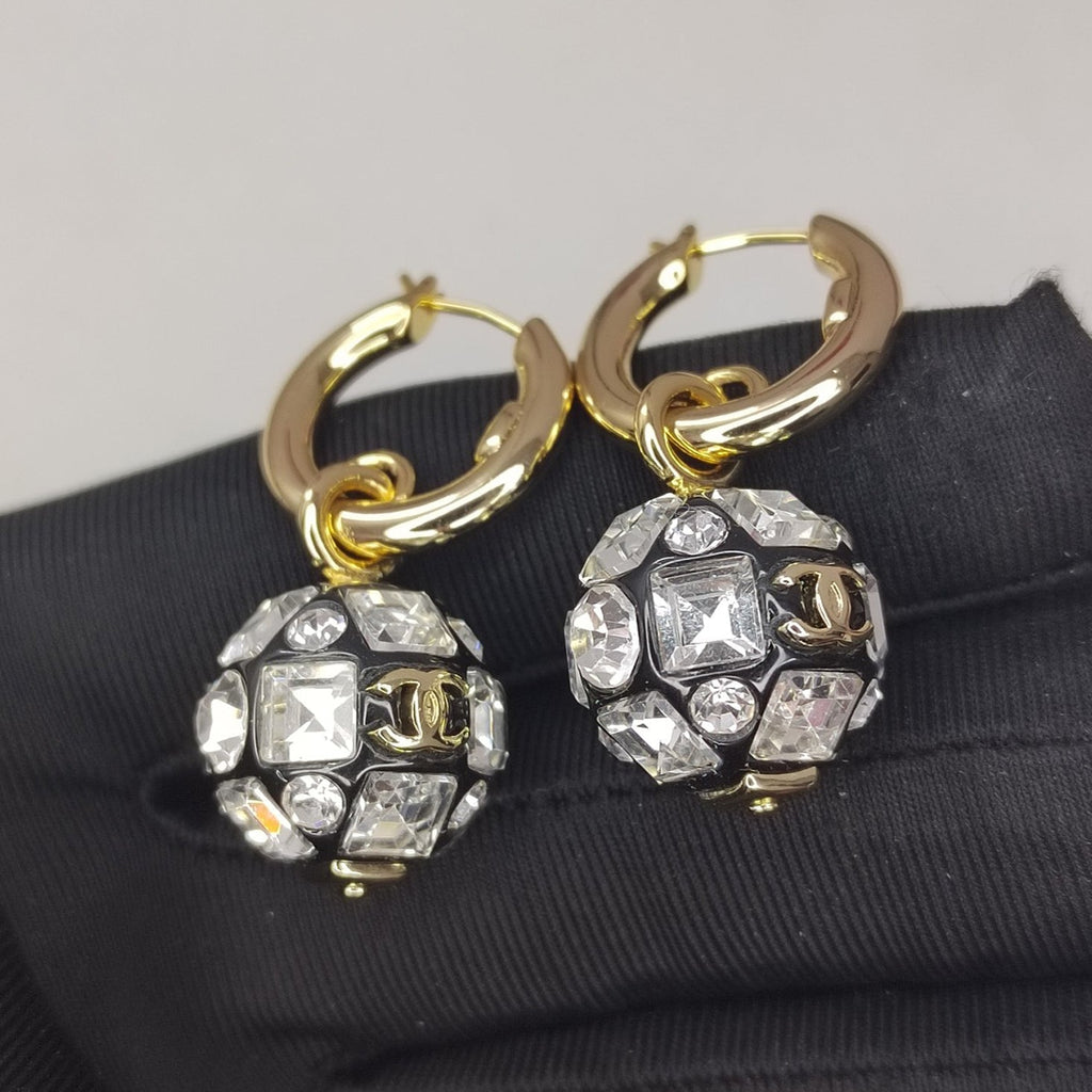 18K  Chanel Ball Crystals Earrings