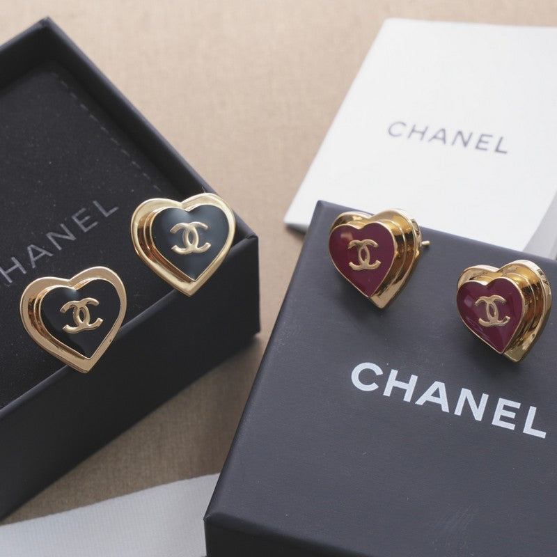 18K  Chanel Black & Red Heart Earrings
