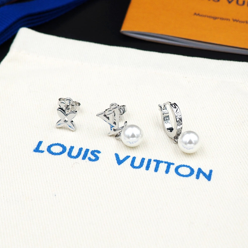 18K Louis Vuitton Monogram Pearls Earrings