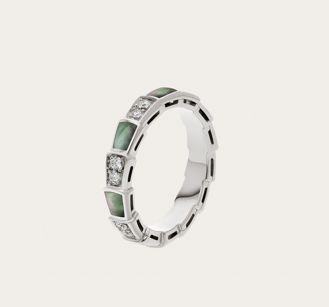 18K BVLGARI Serpenti Viper Malachite Ring