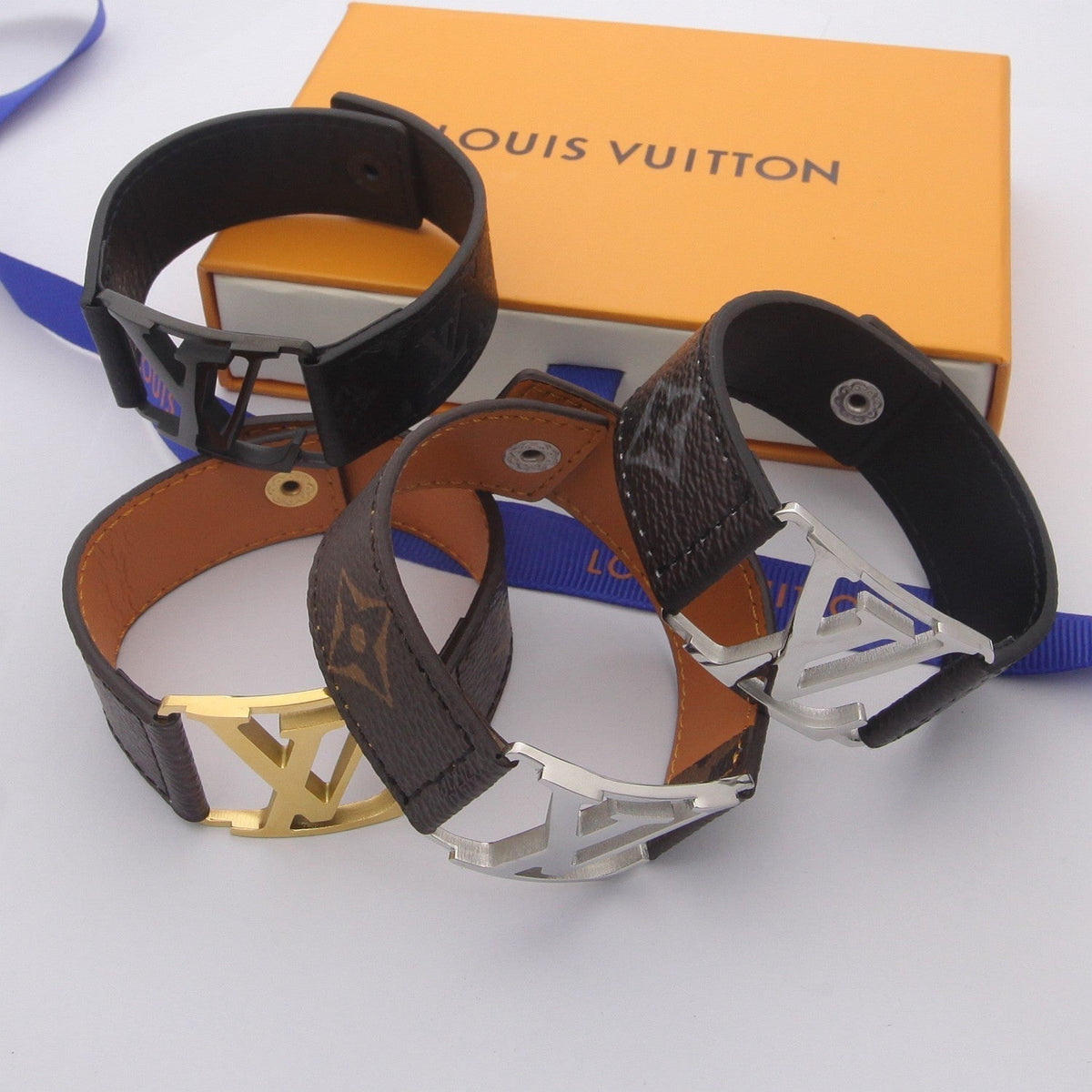 18K Louis Vuitton Hockenheim Bracelet