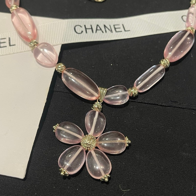 18K  Chanel 26C Pink Crystal Flower Necklace