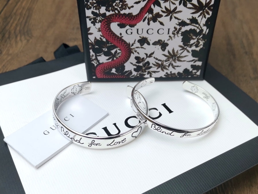 Double Gucci Blind For Love Bracelet