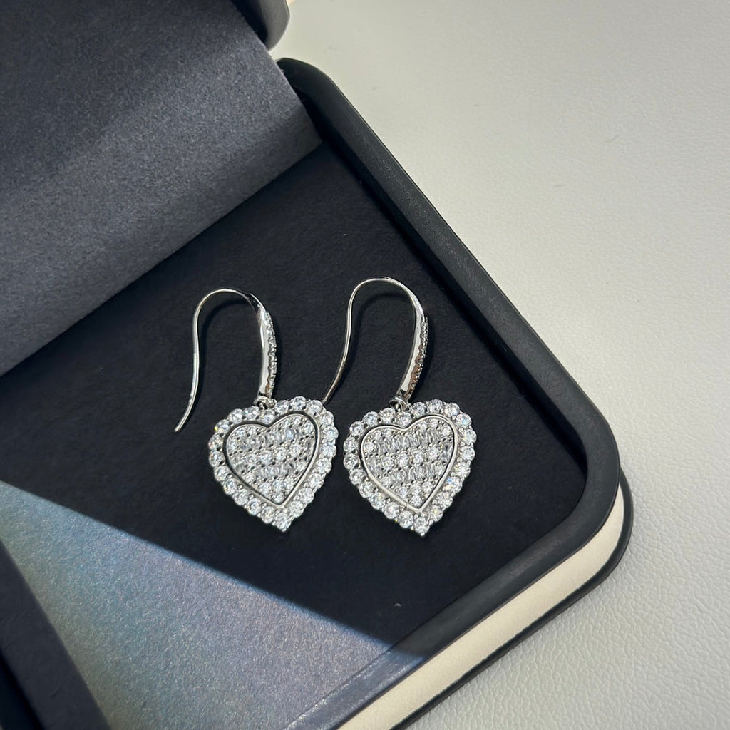 18K Tiffany Heart Diamonds Earrings