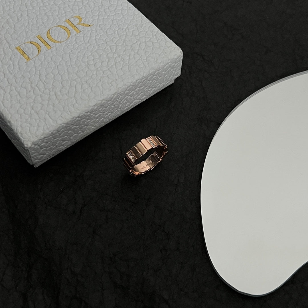 18K Dior Gem Diamond Ring