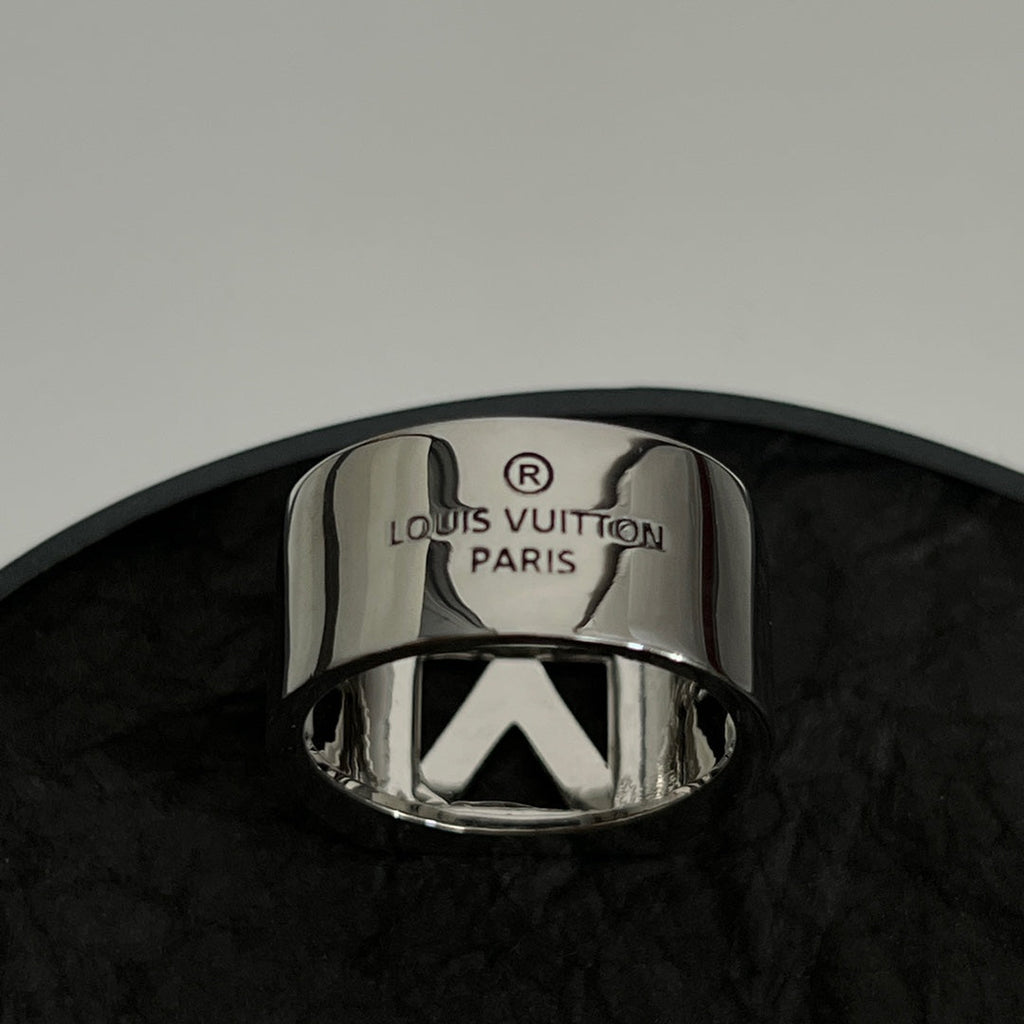 18K Louis Vuitton Vintage Ring