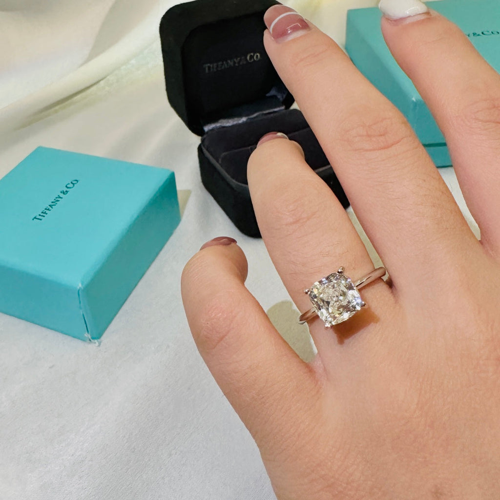 18K Tiffany True Engagement Ring