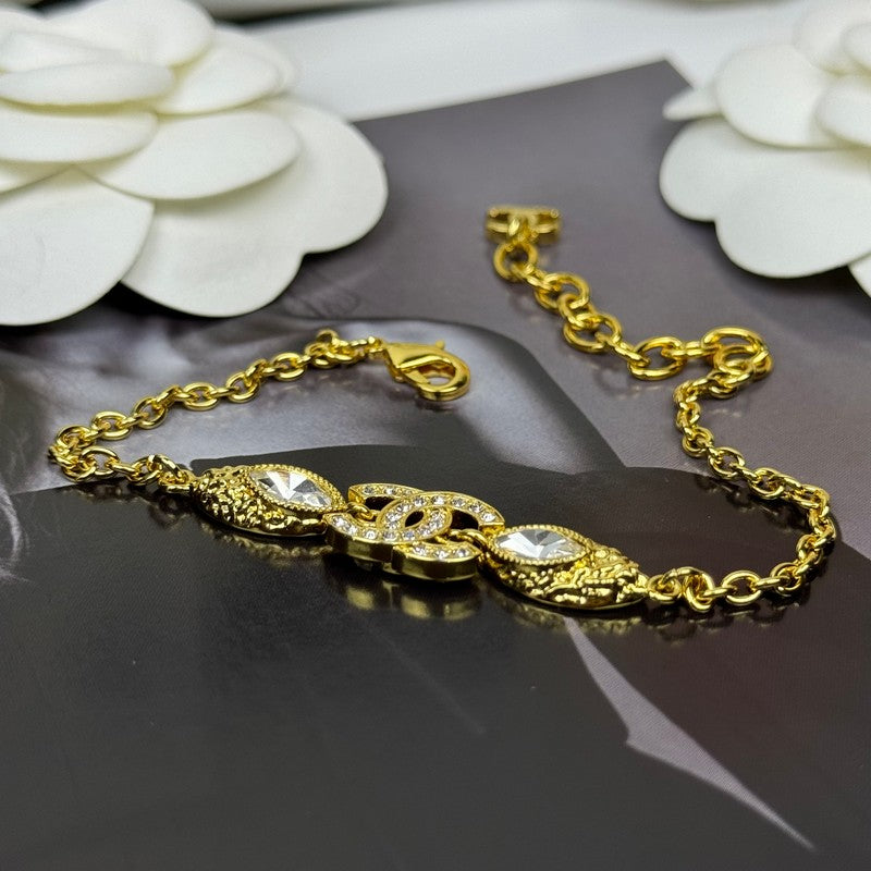18K  Chanel 26C Diamond Gold Bracelet
