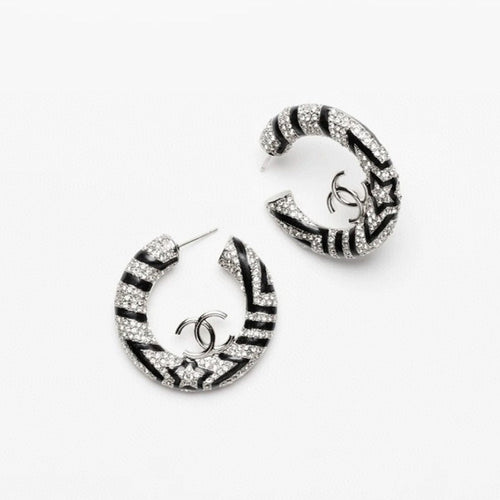 18K  Chanel Black Diamonds Earrings