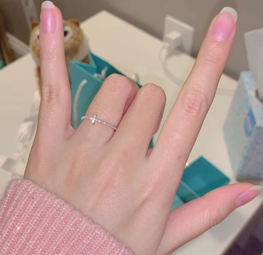 18K Tiffany Diamond Wire  Ring
